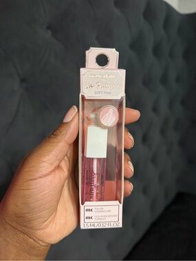 Soft Pink Lip Plumper - Hydrating Lip Gloss